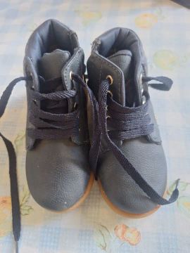 Bota menino
