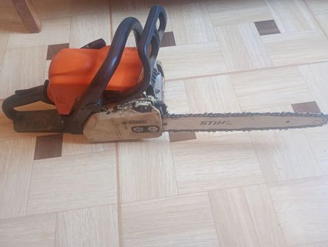Motosserra Stihl 170 semi novo 