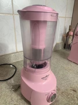 Liquidificador Britânia Diamante 370W Turbo Rosa