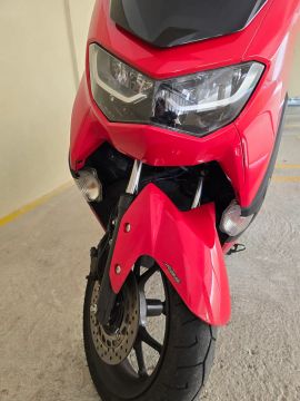 Nmax 2024 NF 3 meses de uso