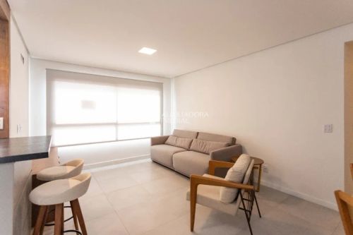 Imóvel para venda possui 292 metros quadrados com 3 quartos em Vila Ipiranga - Porto Alegr