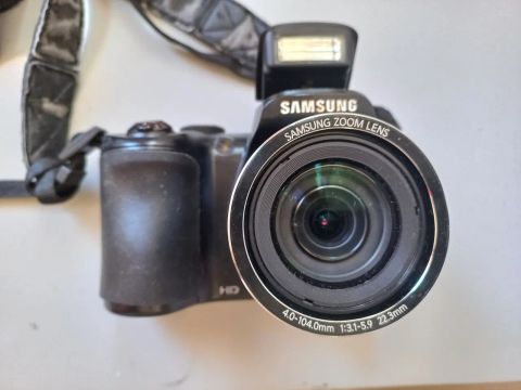 Câmera Samsung W500