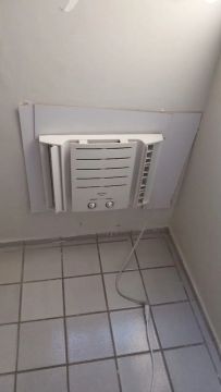 2 Arr Condicionado de caixa em ótimo estado!