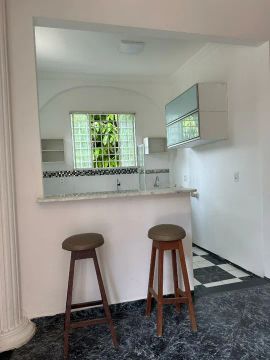 Alugo Apartamento 1Qto - Residencial Fechado - Próximo à Av. Max Teixeira