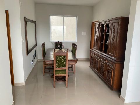 Quarto em apartamento