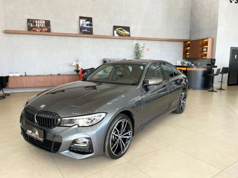 BMW 330e 2.0 16V TURBO M SPORT