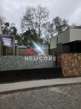 Casa de condomínio em Avenida Zezico Peçanha - Itapetinga - Atibaia/SP
