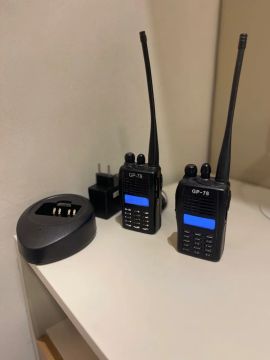Rádio Comunicador HT VHF GP-78 ELITE