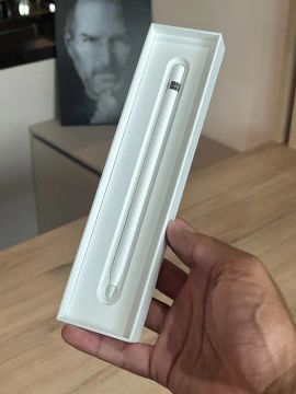 Apple Pencil 1 Geração - 90 dias de garantia! Até 12x no cartão! Na caixa, perfeita!