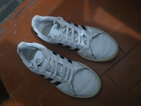 Tenis Adidas