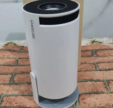 Projetor Android Magic Cube HY300