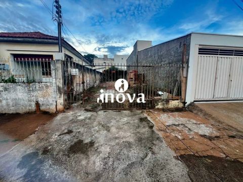 Terreno a venda, bairro Estados Unidos
