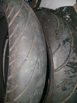 Pneus de Moto Usados Michelin 120/70  e 180/70