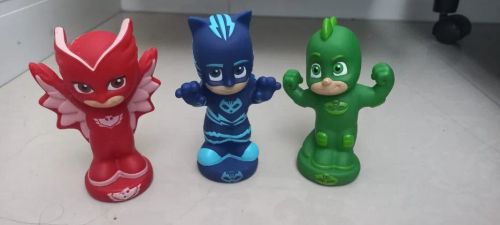Miniaturas PJ Masks que jogam água