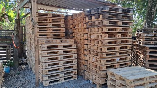 Pallets para sua empresa ou pra decoção