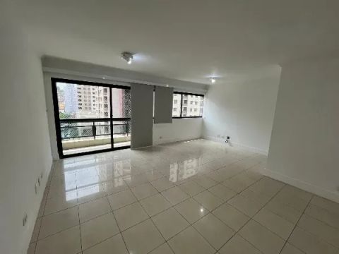 Imóvel para aluguel e venda tem 118 metros quadrados com 3 quartos em Itaim Bibi - São Pau