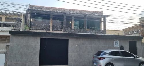 Duplex para venda com 280 metros quadrados com 3 quartos, 2 suítes, closet, piscina,  salã