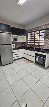 Sobrado com 4 dormitórios para alugar, 116 m² por R$ 3.783,00/mês - Parque Cidade Jardim -