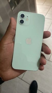 iPhone 12