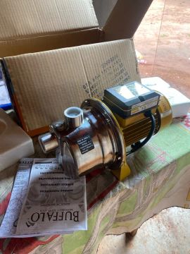 Bomba, perifericas, centrifugas, auto aspirantes e pressurizadora.