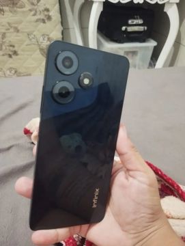Smartphone Infinix Novo - Tela Grande e Câmera Incrível