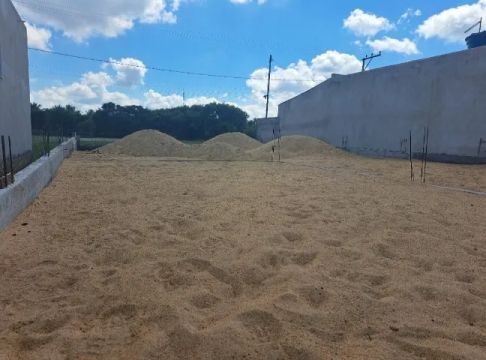 Terreno em Cajueiro 