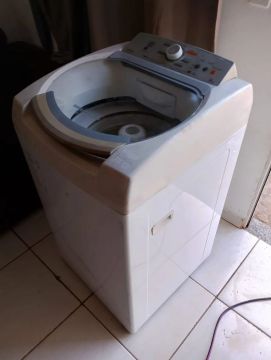 Máquina de Lavar Roupa Brastemp 9 quilos 