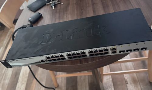 Switch D-Link DES-1210-28