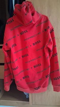 Blusa Porsche x Boss Vermelho tamanho m