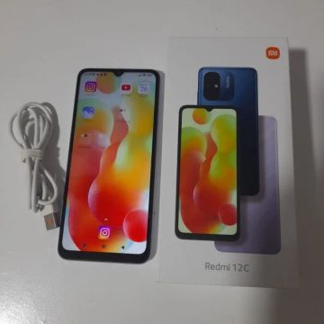 Celular Redmi 12C  550,00