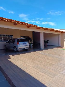 Excelente Casa de 4 quartos à Venda no Residencial Daniela - Gurupi/TO