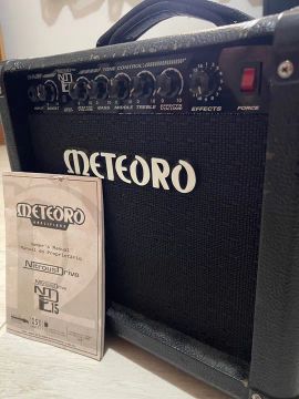 Amplificador Meteoro Nitrous Drive 15W