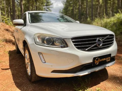 VOLVO XC60 TURBO CARRO IMPECAVEL REVISADO ACEITAMOS TROCA E FINANCIAMOS