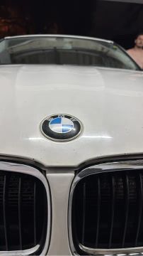 LINDA BMW 318i M