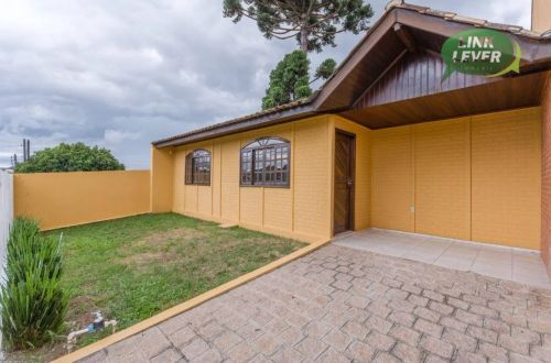 Casa com 3 dormitórios para alugar, 64 m² por R$ 2.884/mês - Boa Vista - Curitiba/PR