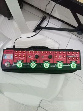 Pedaleira Red truck da mooer