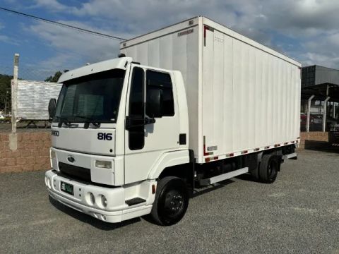 Ford Cargo 816 Baú
