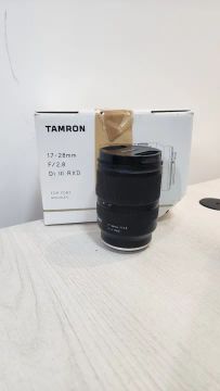  Lente Tamron 17-28mm f / 2.8 para Sony full frame