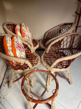 Conjunto de cadeiras bambu com almofadas