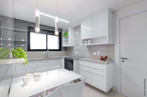 Apartamento em Rua Constantino Marochi - Juvevê - Curitiba/PR
