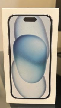 iPhone 15 128GB