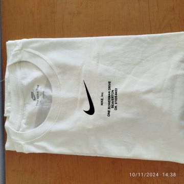 2 Camisetas GG