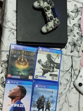 Playstation 4 Slim 1 controle + 4 Jogos