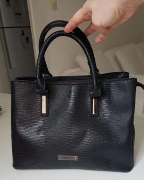 Bolsa da Santa Lola