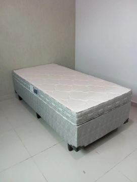 Cama solteiro com colchão d33