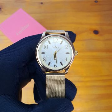 Relógio Condor feminino dourado 35mm pulseira milanese 