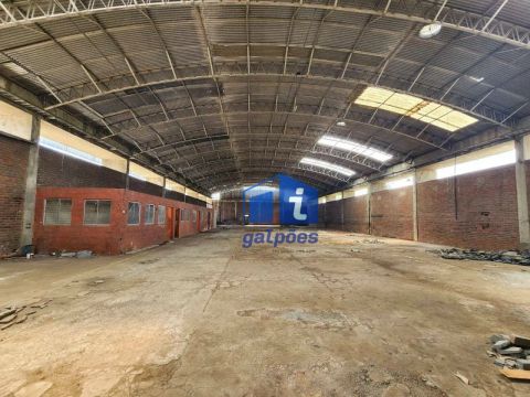 Galpão com 4.000 m² às margens da PE-05 em São Lourenço da Mata - PE