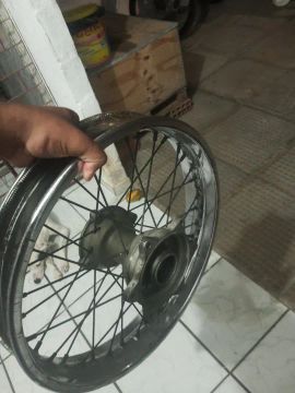 Roda de moto aro 17