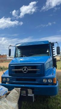 Mercedes 1218  