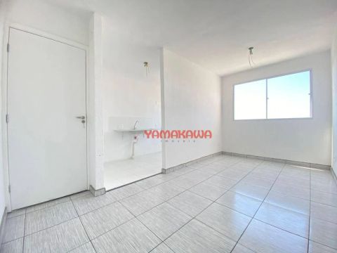 Apartamento com 2 dormitórios para alugar, 40 m² por R$ 1.265,29/mês - Guaianases - São Pa